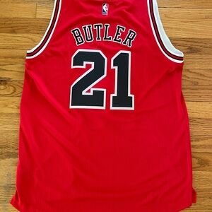 Jimmy Butler Chicago Bull Adidas Jersey (L)
